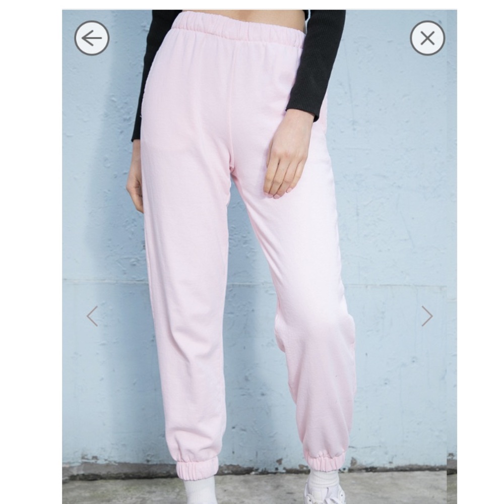 Brandy Melville Rosa Sweatpants